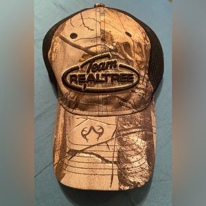 Team Realtree Unisex ball cap, Camouflage, size S/M, mesh back